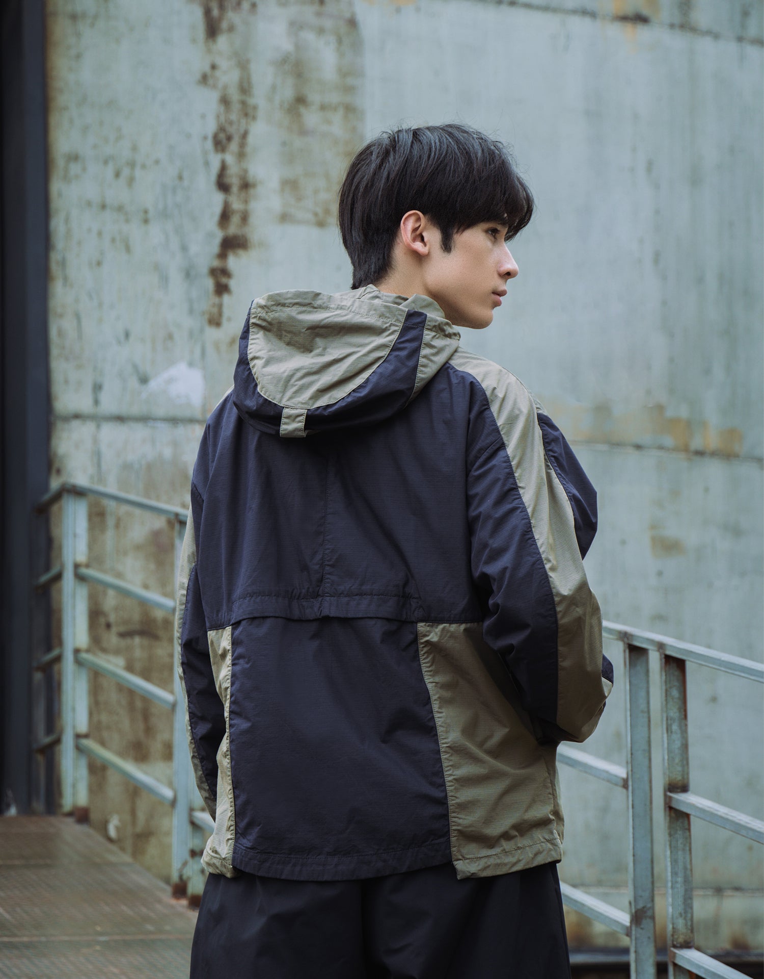 TopBasics Contrast Six Pockets Light Jacket