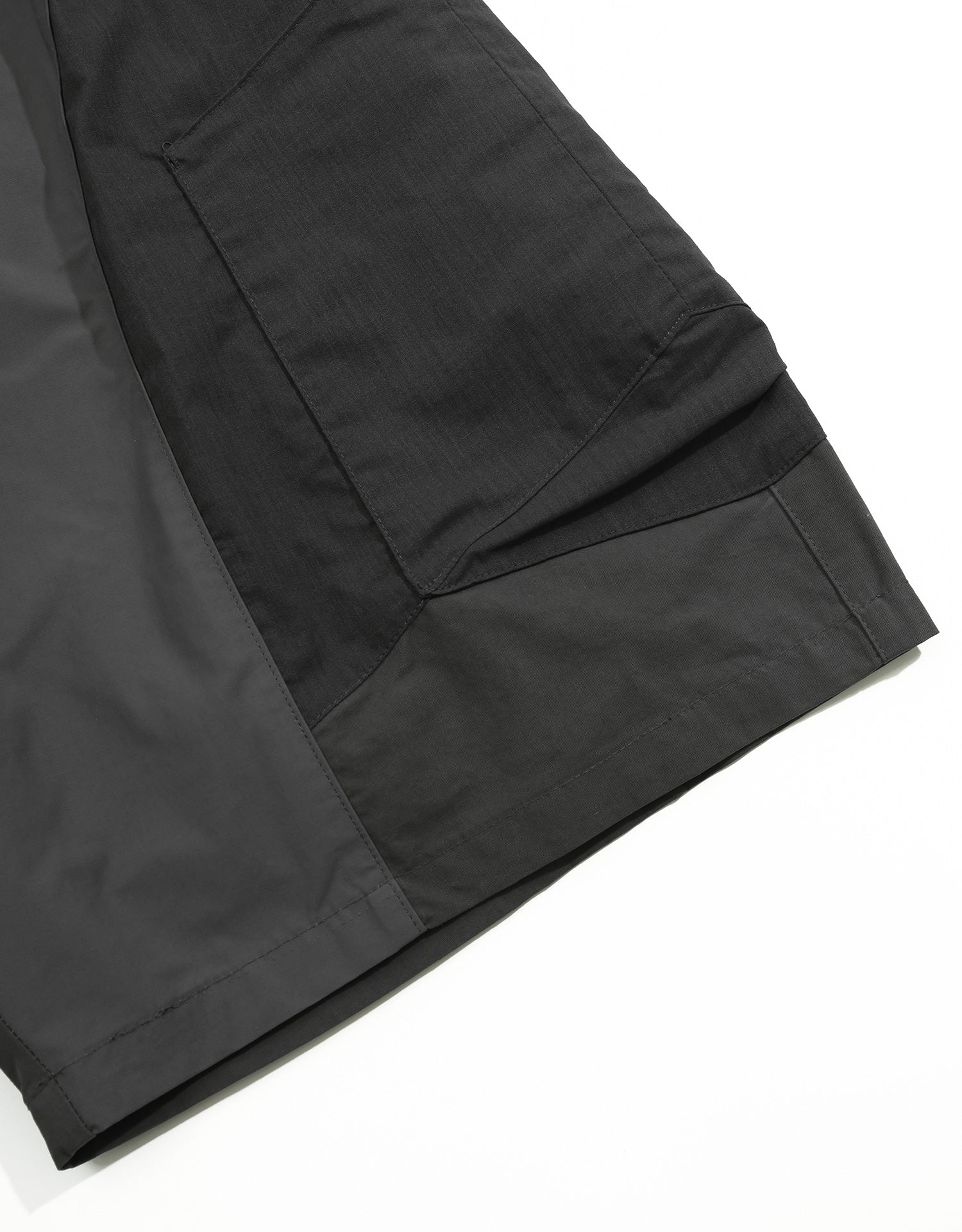 TopBasics Four Pockets Utility Shorts