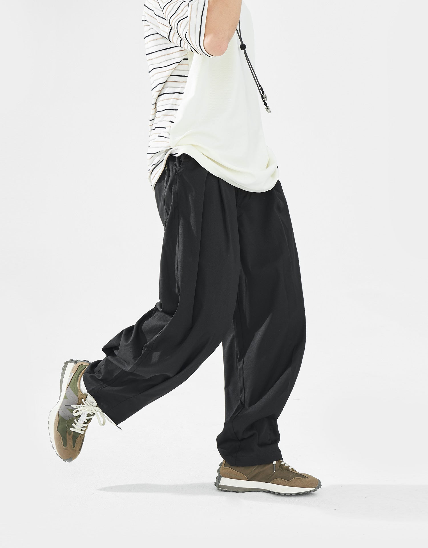 TopBasics Relaxed Tapered Pants