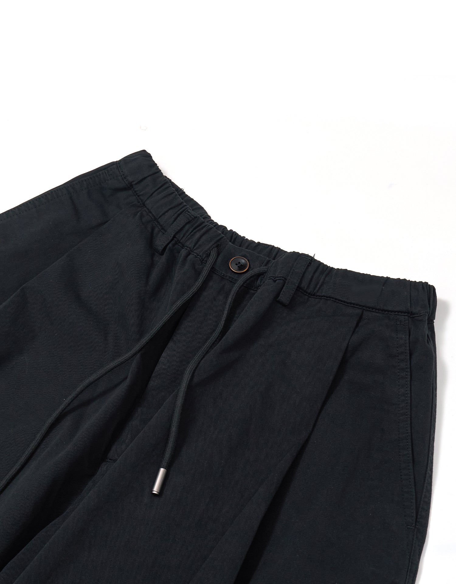 TopBasics Three Pockets Barrel Leg Pants