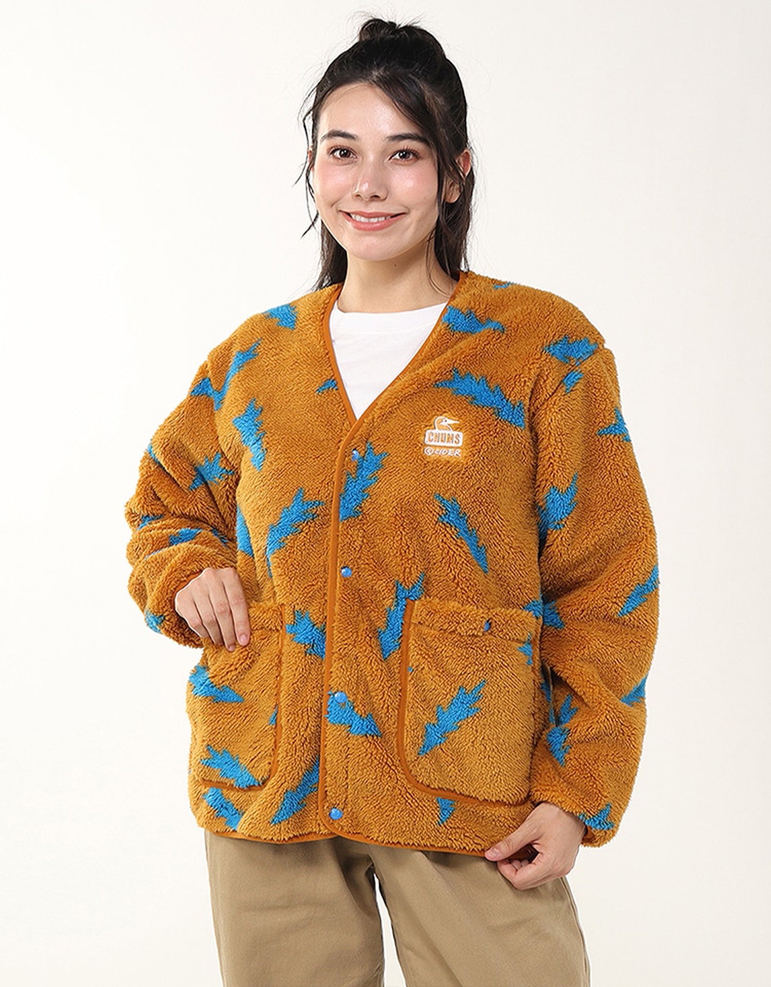 Chums かせきさいだぁ  Bonding Fleece Cardigan