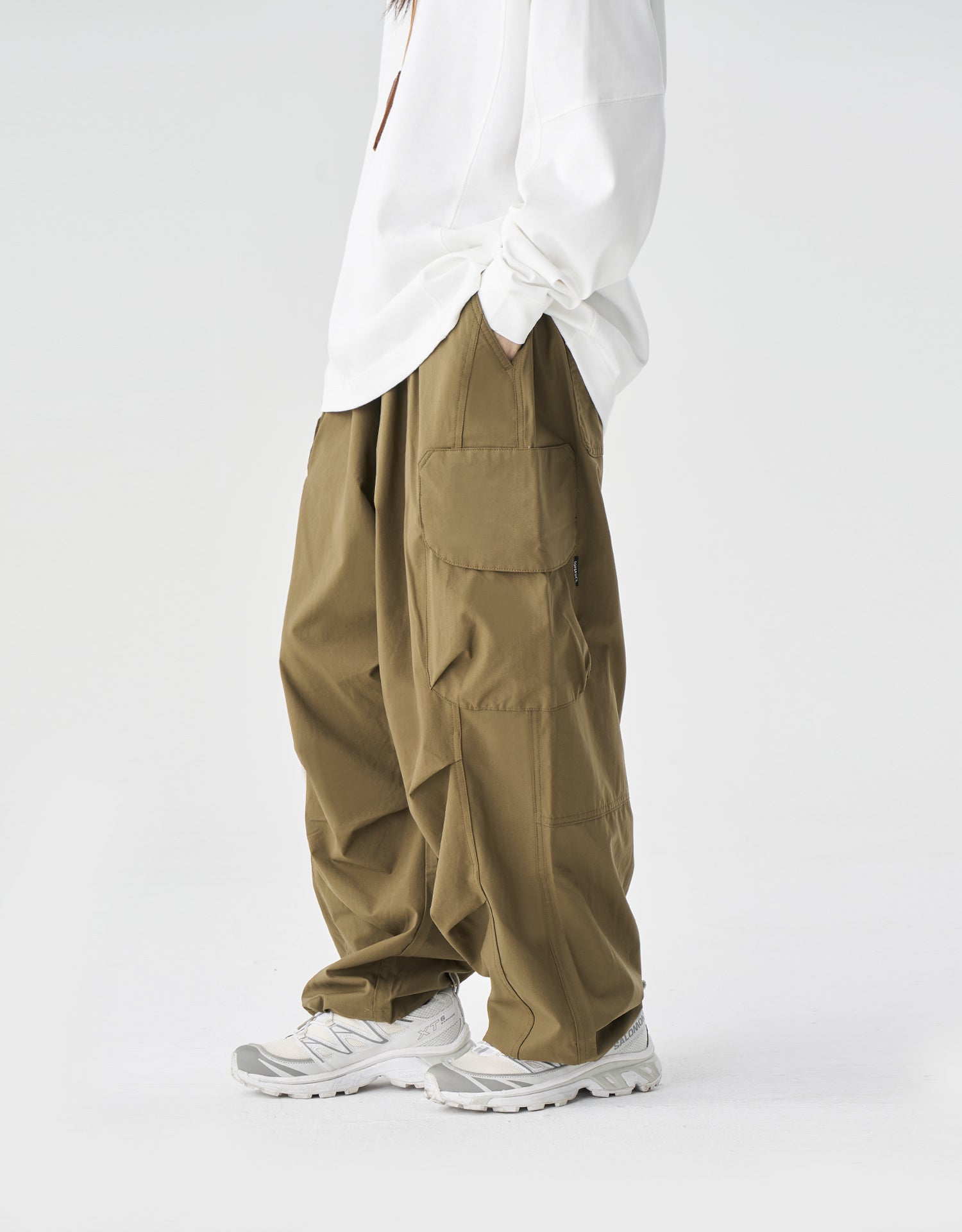 TopBasics Pockets Lightweight Cargo Pants