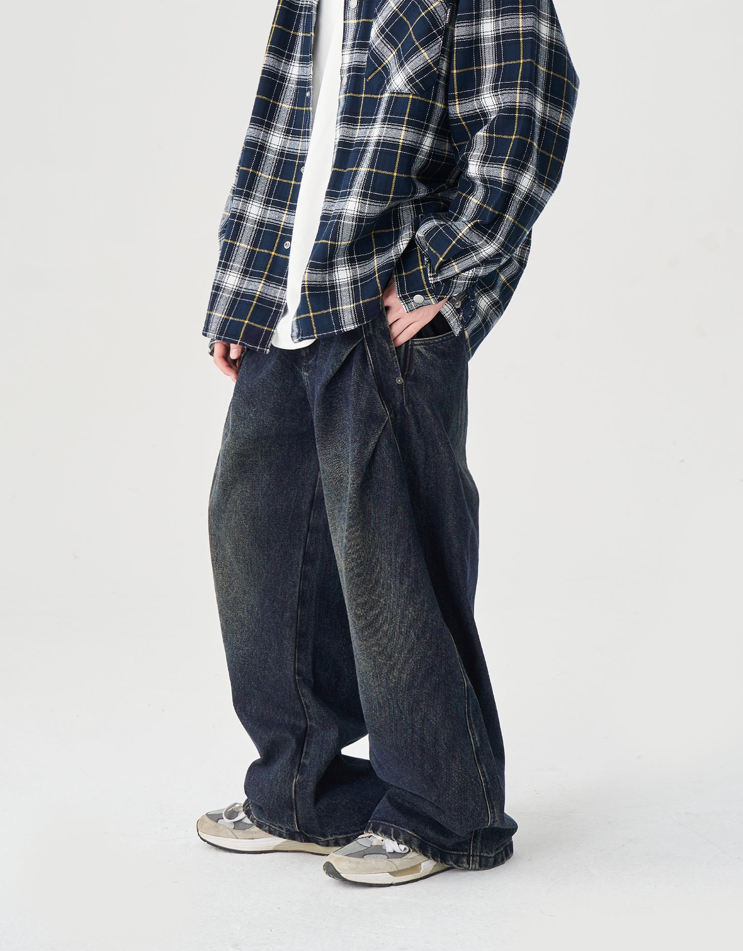 TopBasics Work Washed Barrel Leg Denim Pants