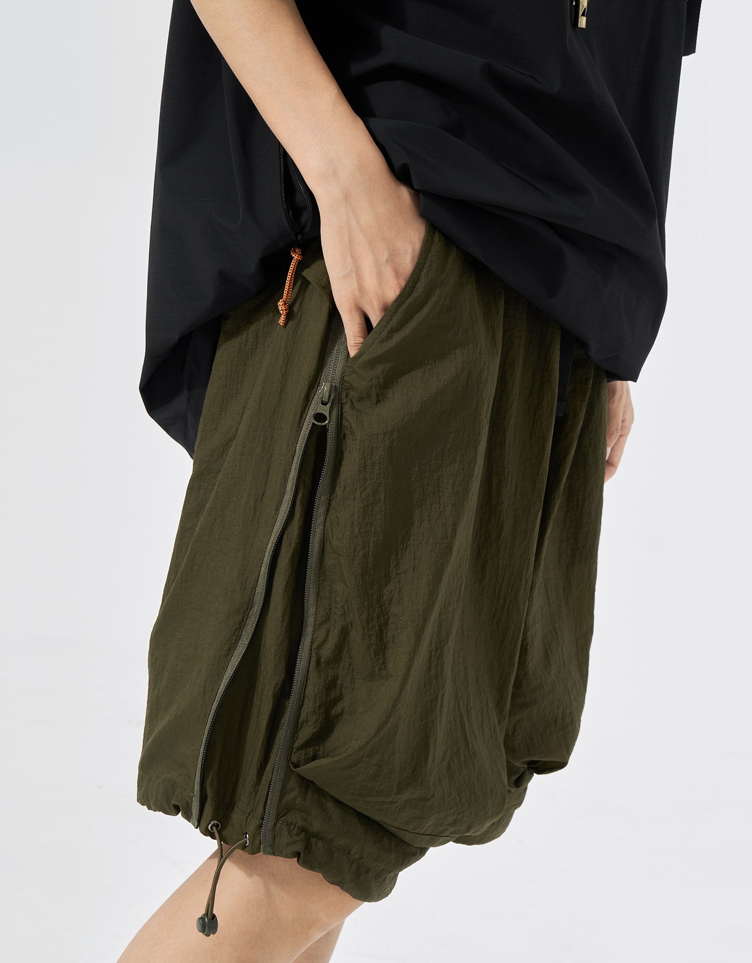 TopBasics Side Zippered Outdoor Shorts