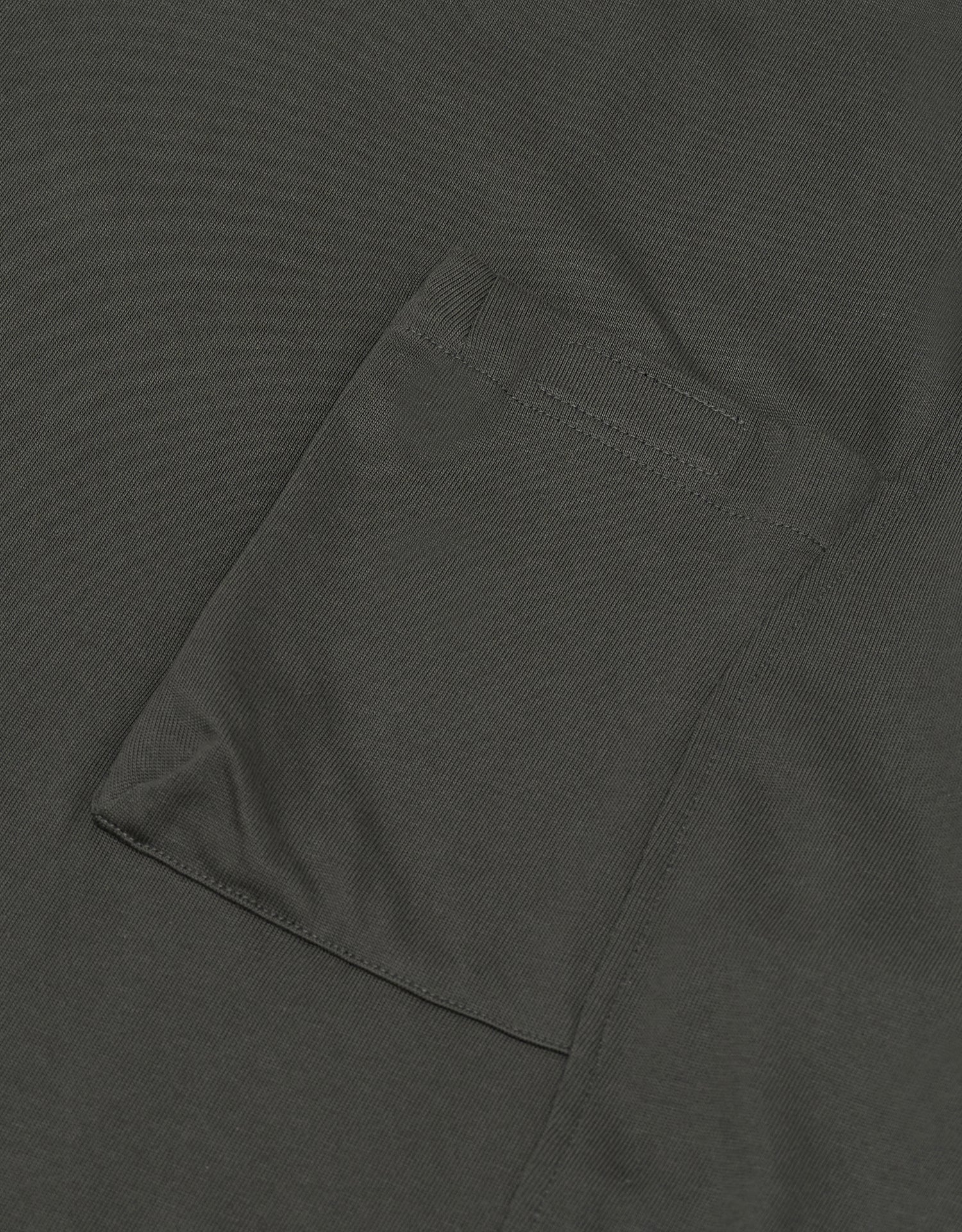 TopBasics Pocket Seam T-Shirt