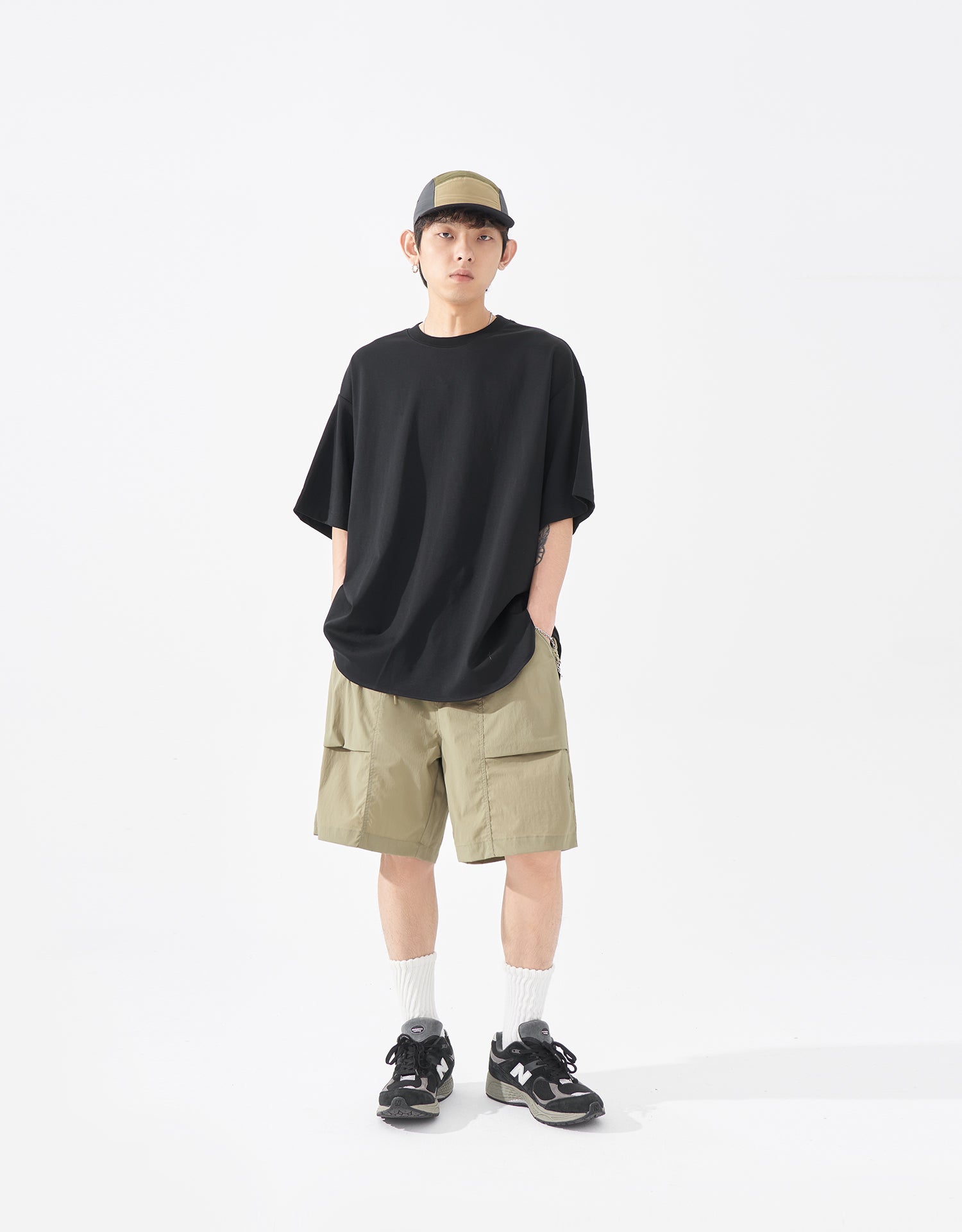 TopBasics Zip-Pockets Cargo Shorts