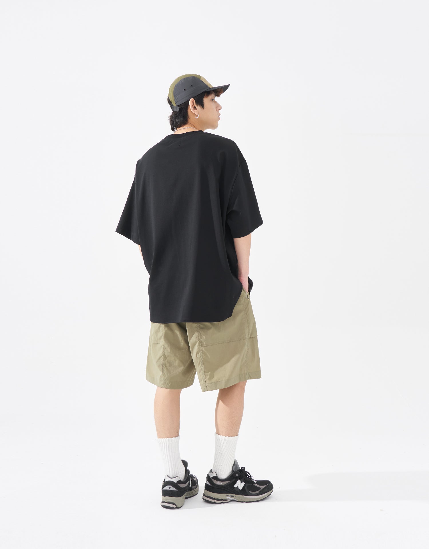 TopBasics Zip-Pockets Cargo Shorts